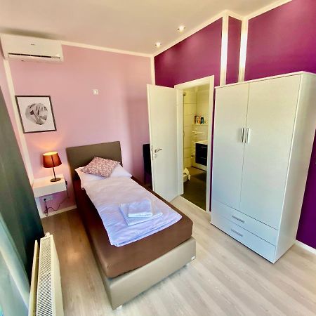 Business Apartment Near Neuss/Duesseldorf 科尔申布罗赫 外观 照片