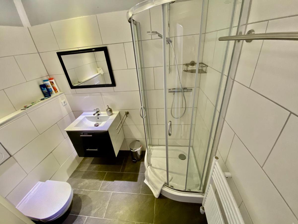 Business Apartment Near Neuss/Duesseldorf 科尔申布罗赫 外观 照片