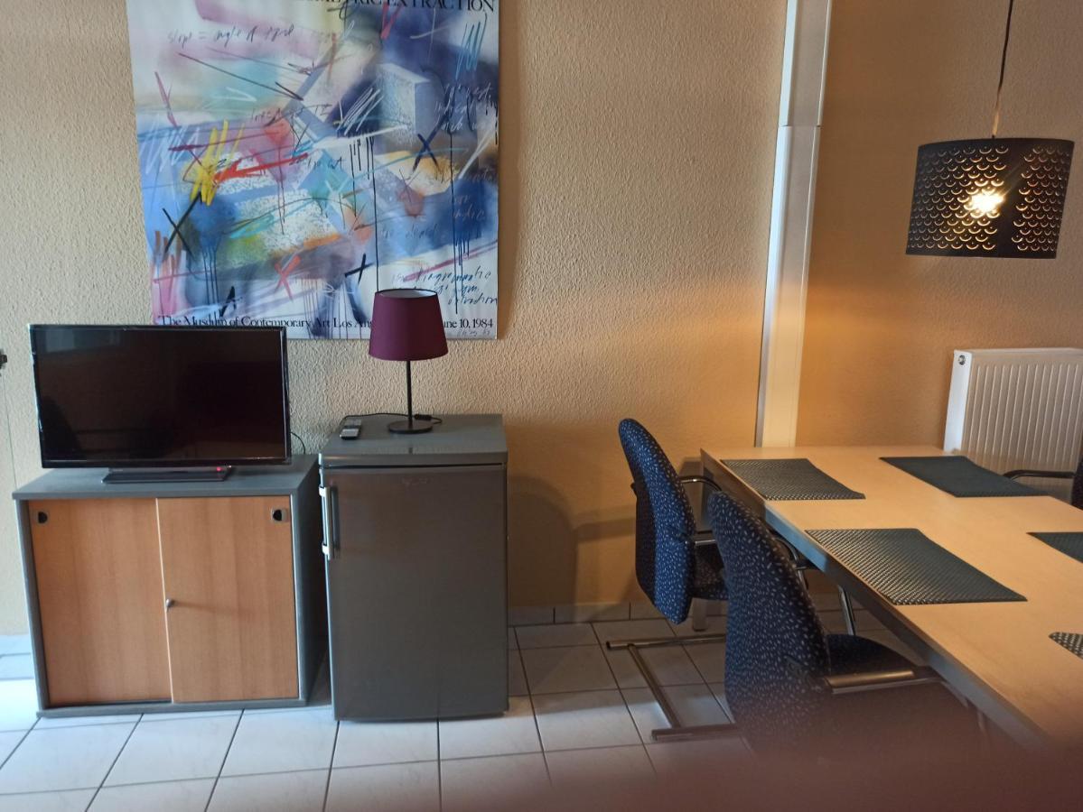 Business Apartment Near Neuss/Duesseldorf 科尔申布罗赫 外观 照片