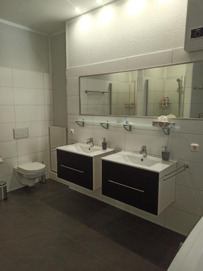 Business Apartment Near Neuss/Duesseldorf 科尔申布罗赫 外观 照片